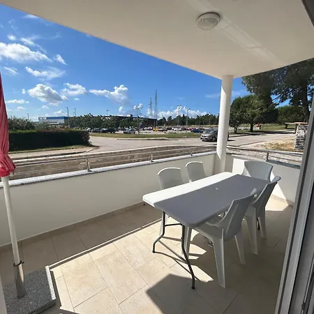 公寓 Nicole Wera *