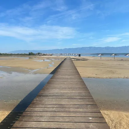 Nicole Wera Lejlighed *